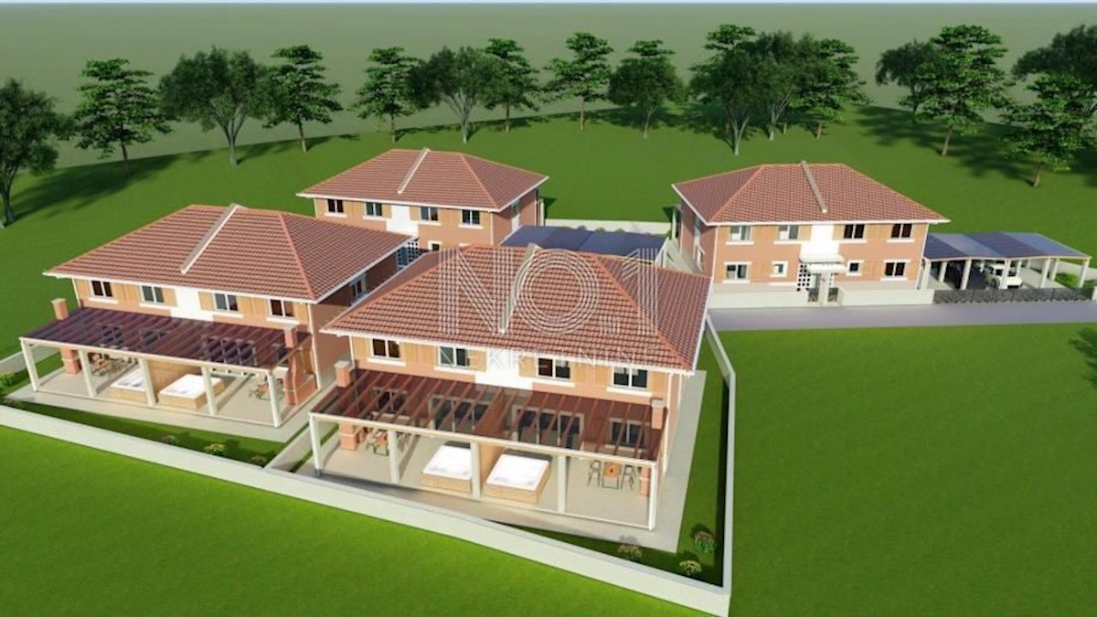 Rovinj - kmetijsko zemljišče s projektom