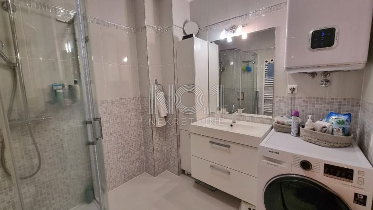 Pula, Šijana - prodamo trisobno stanovanje