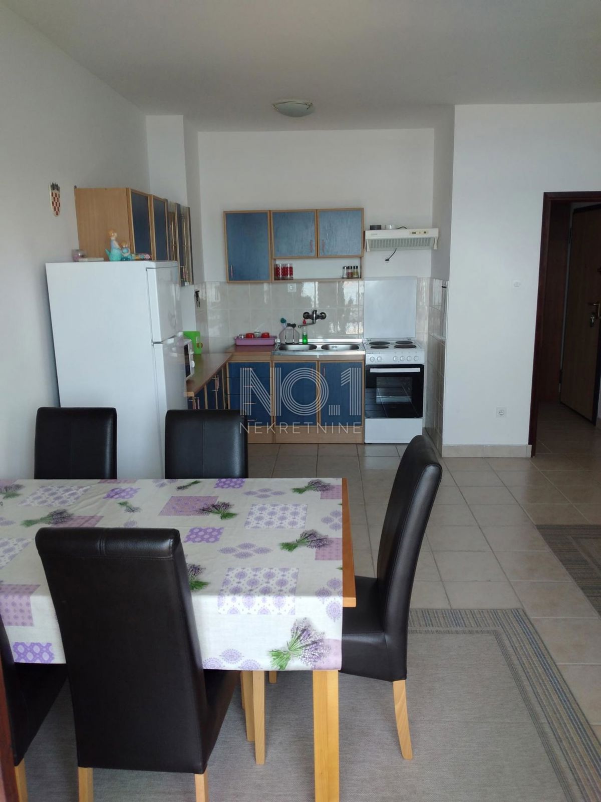 Dramalj - prodaja enosobnega apartmaja s pogledom na morje