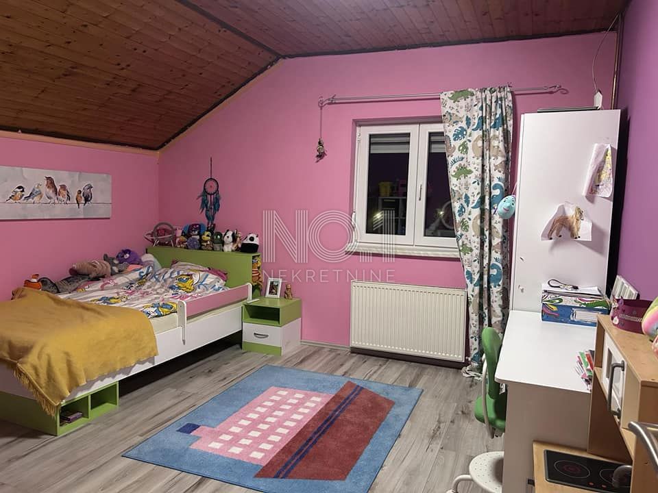 Fužine - prodaja planinske hiše s prostornim vrtom
