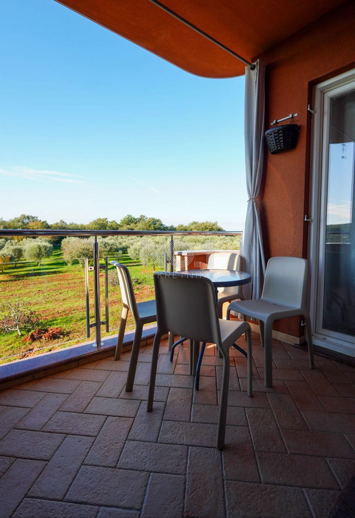Rovinjsko selo - prodamo apartma na mirni lokaciji