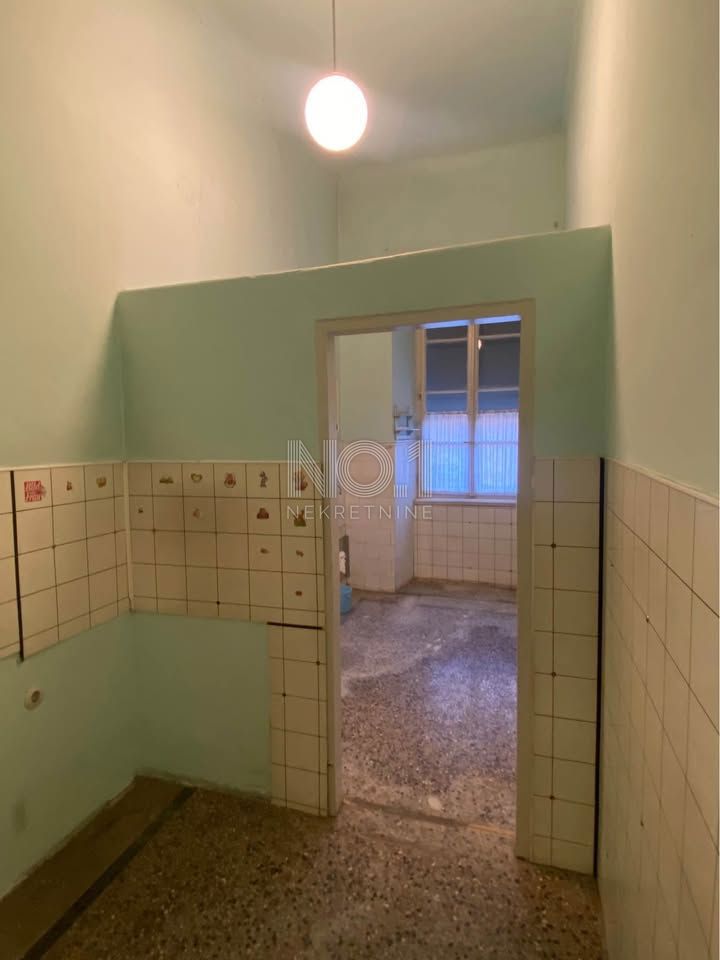 Rijeka, center - prodaja prestižnega stanovanja za adaptacijo