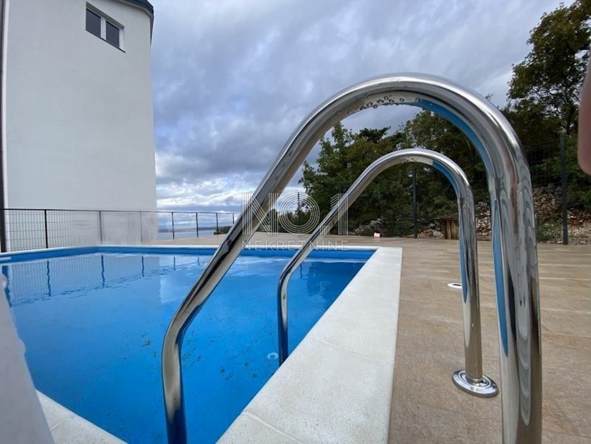 Crikvenica - prodaja novogradnje s čudovitim pogledom na morje