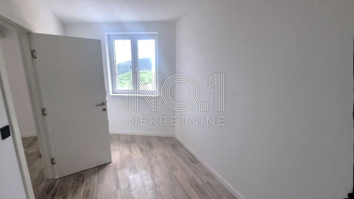 Crikvenica - prodaja novogradnje s čudovitim pogledom na morje
