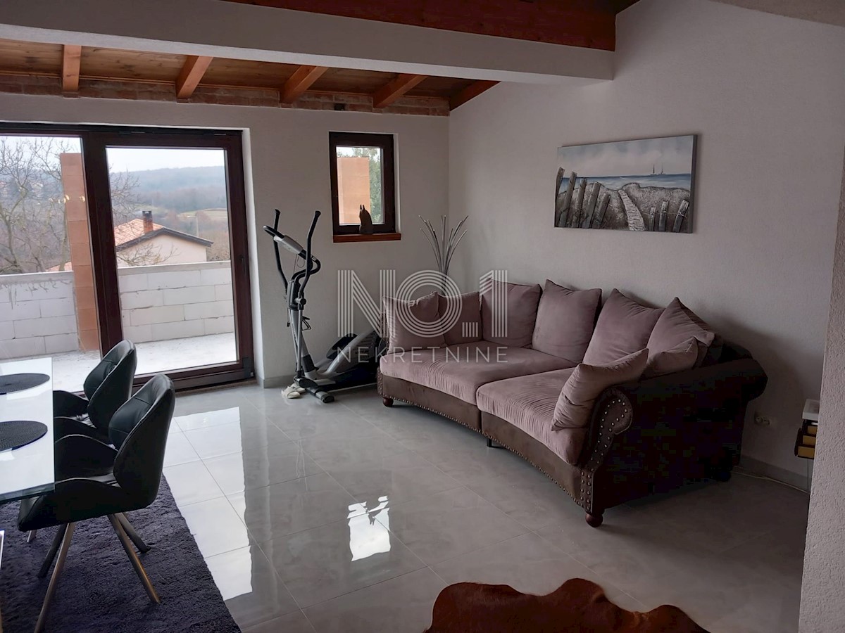 Okolica Poreča - prodamo hišo s 3 apartmaji