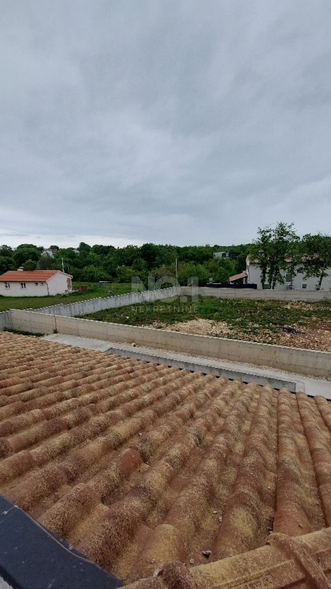 Svetvinčenat - zemljišče takoj pripravljeno za gradnjo