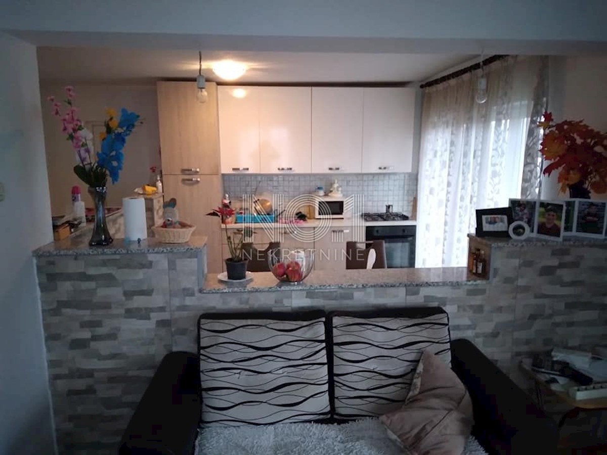 Čavle - prodaja 2 stanovanjskih enot - PRILOŽNOST!
