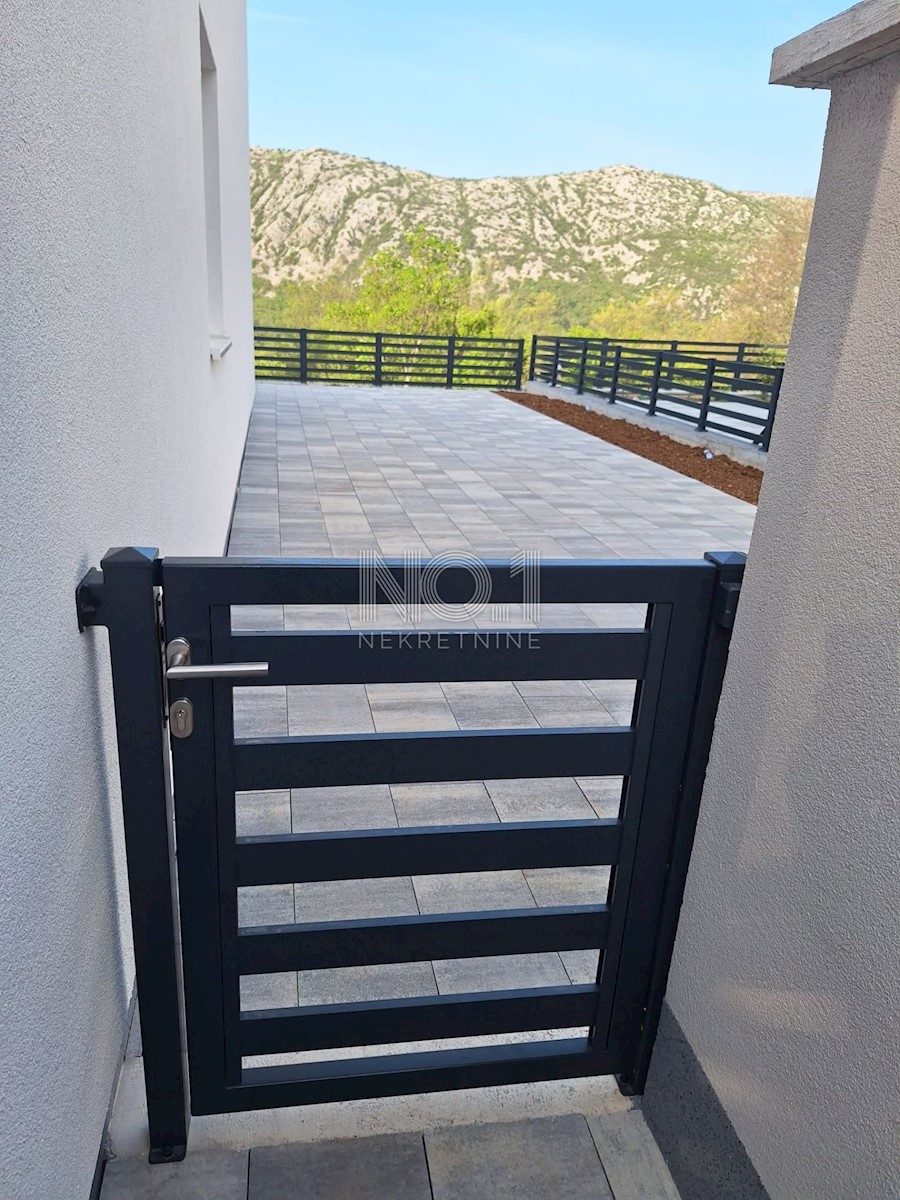 Grižane - prodaja trisobnega stanovanja na odlični lokaciji