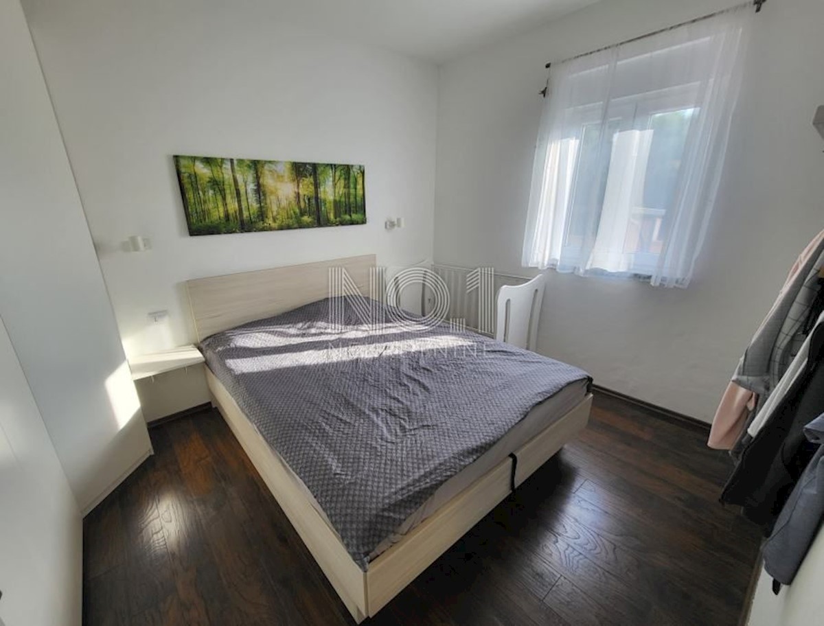 Rovinj - prodaja apartma korak od morja!
