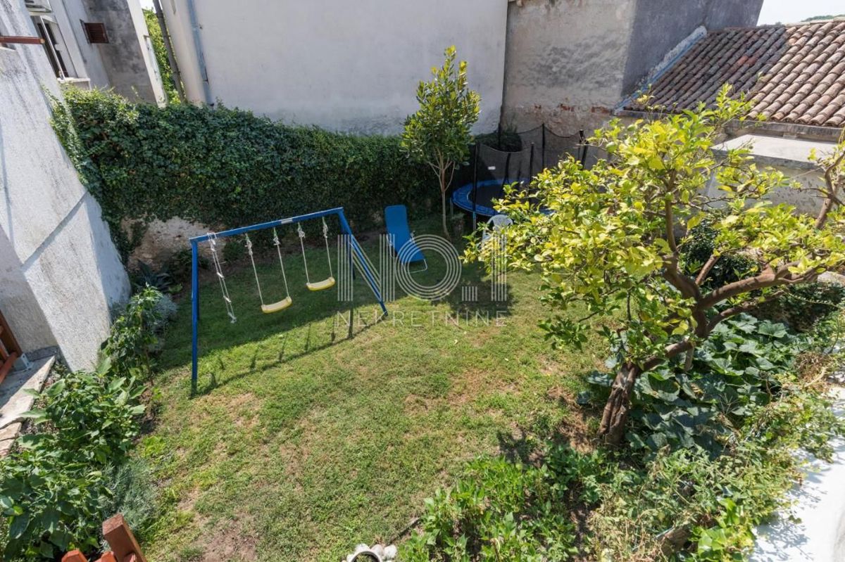 Mali Lošinj - stara vila s 6 apartmaji