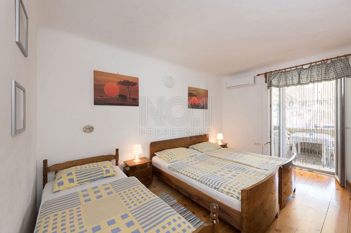 Mali Lošinj - stara vila s 6 apartmaji
