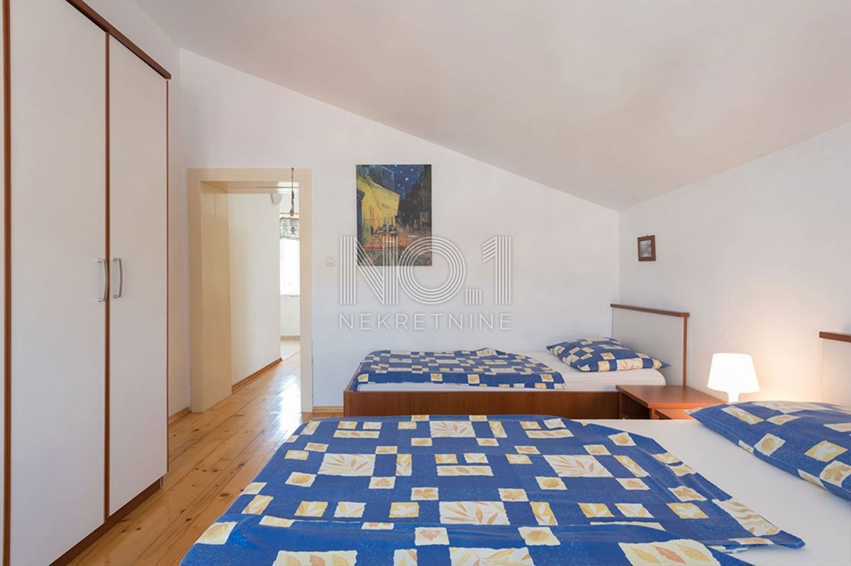 Mali Lošinj - stara vila s 6 apartmaji