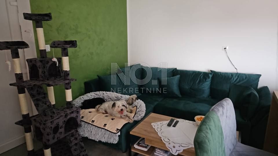 Novalja - prodaja apartmajev na odlični lokaciji