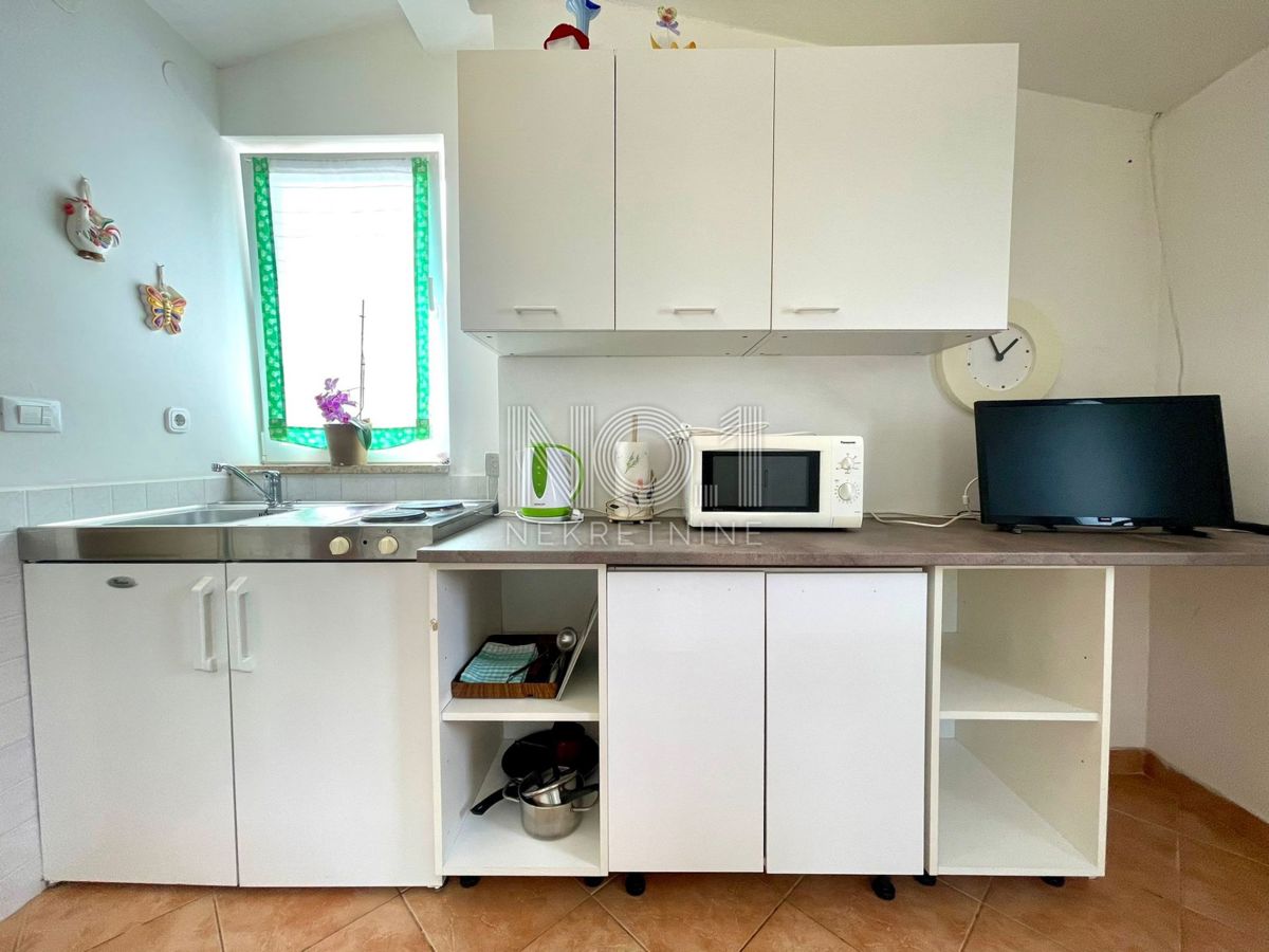 Poreč - hiša s 5 apartmaji za turistični najem