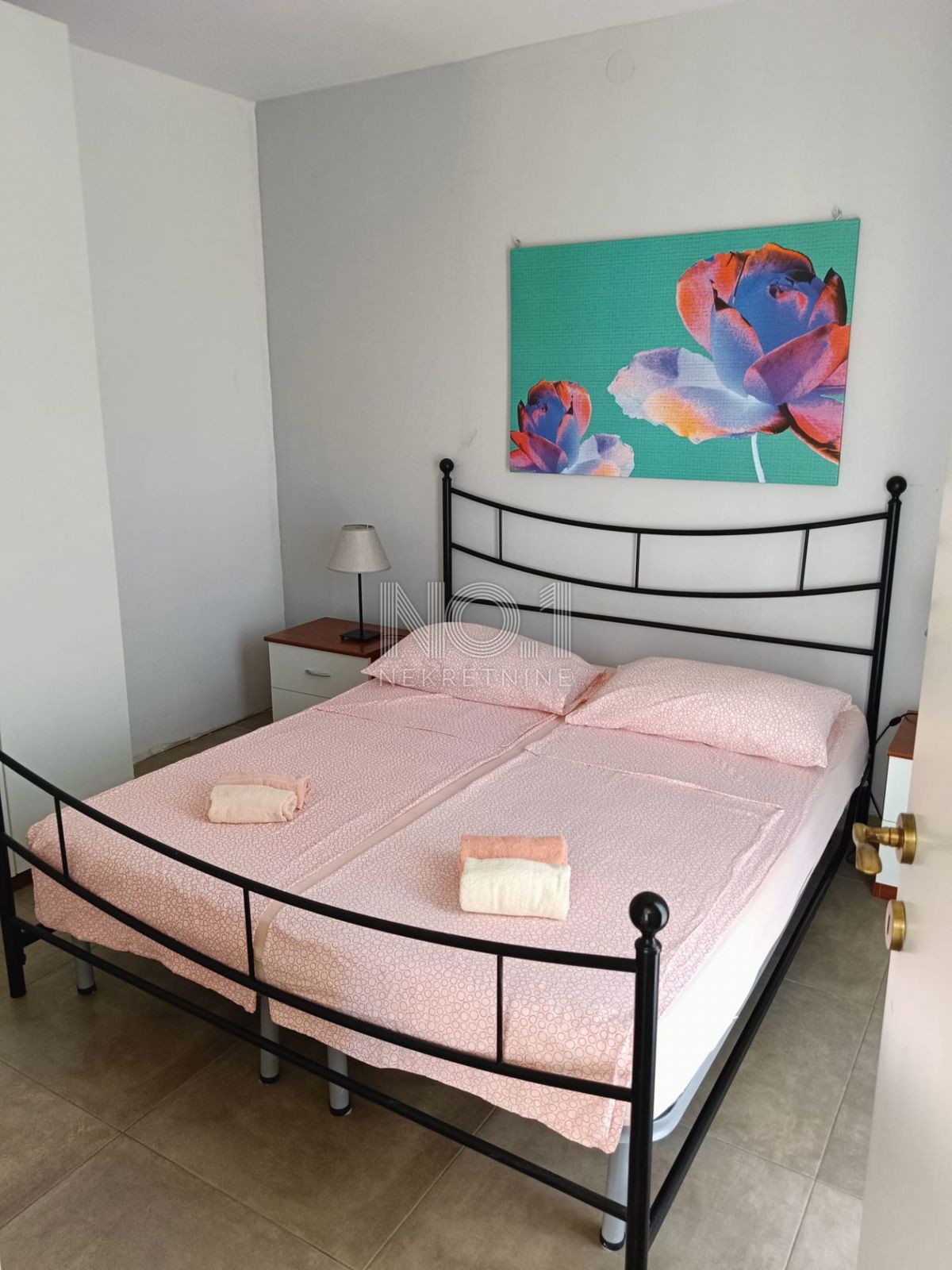 Poreč - hiša s 5 apartmaji za turistični najem