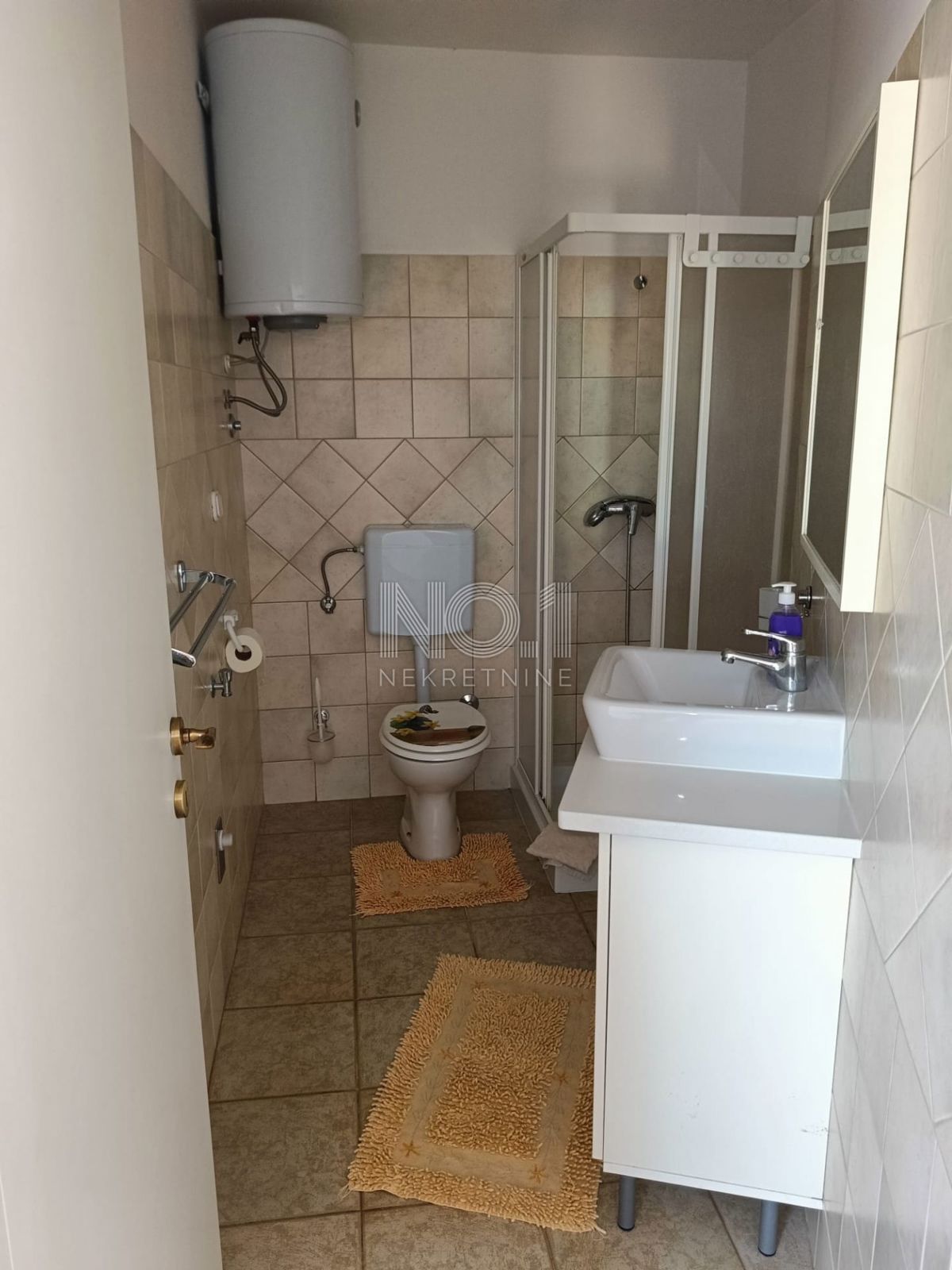 Poreč - hiša s 5 apartmaji za turistični najem