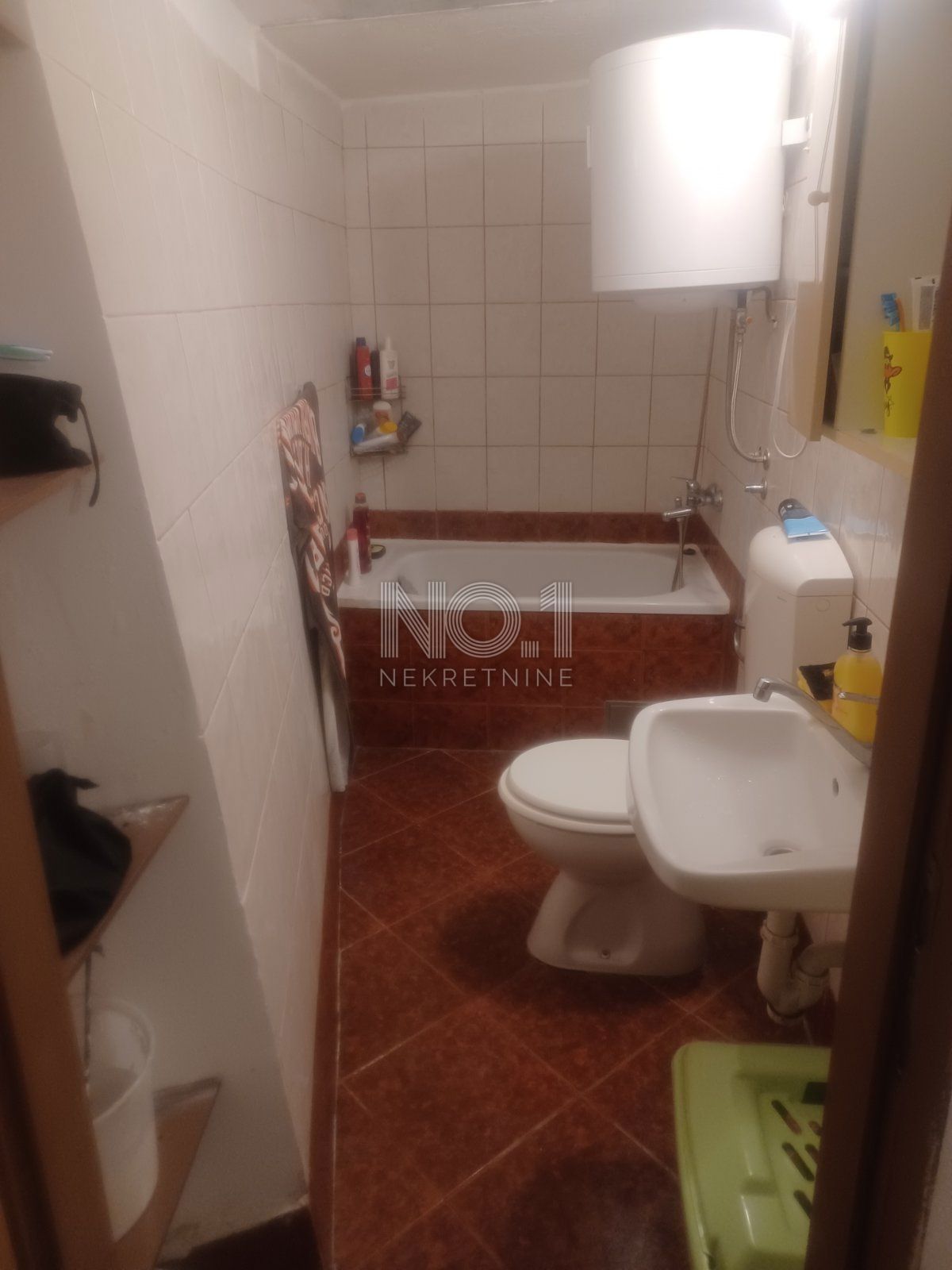Draga - apartma s teraso in vrtom