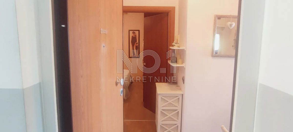 Ičići - prodaja apartma s pogledom na morje