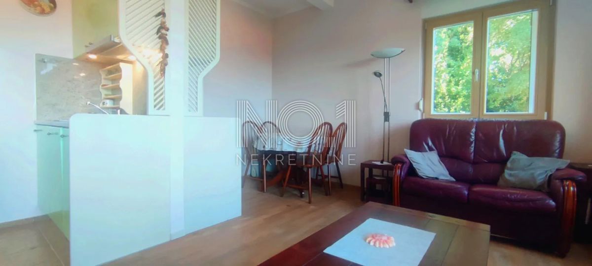 Ičići - prodaja apartma s pogledom na morje