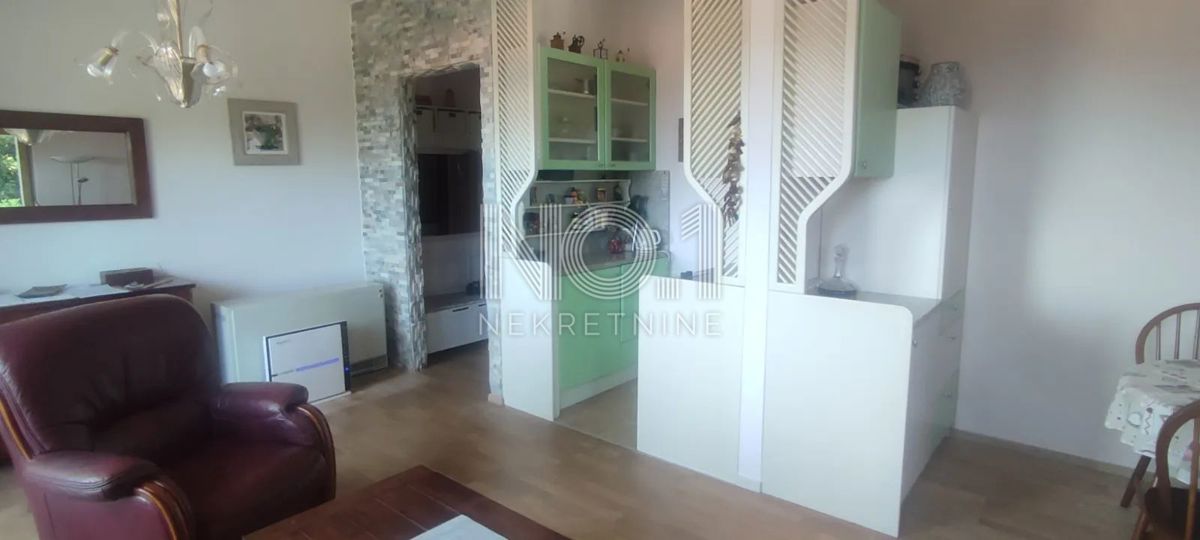 Ičići - prodaja apartma s pogledom na morje