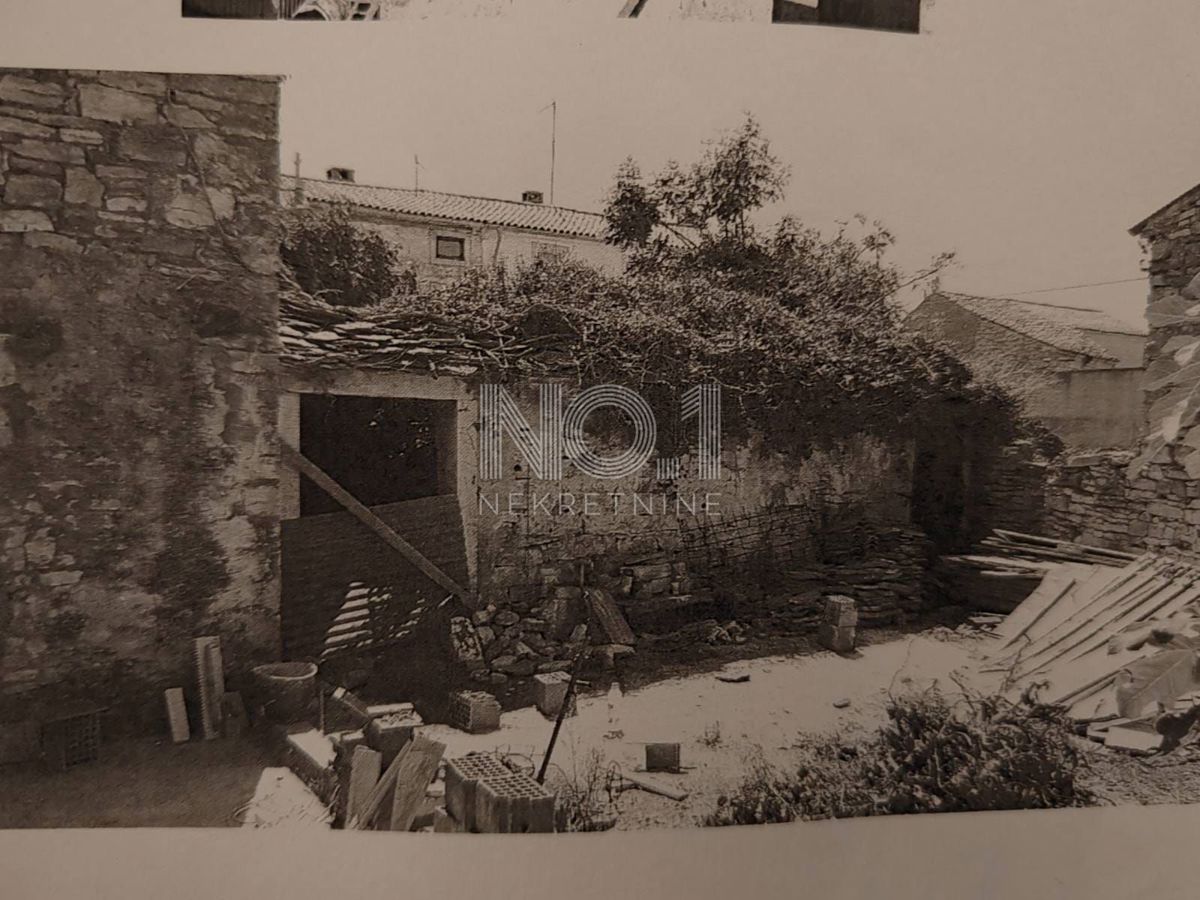 Vodnjan - Galižana Obnovljena kamnita hiša