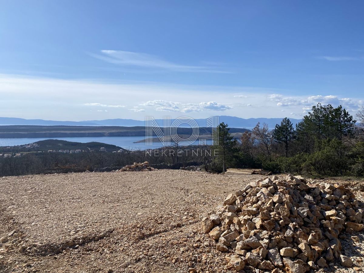Jadranovo - prodaja zemljišča s projektom za luksuzno vilo