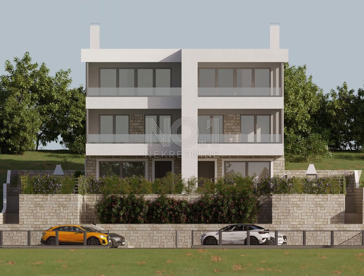 Jadranovo - prodaja zemljišča s projektom za luksuzno vilo