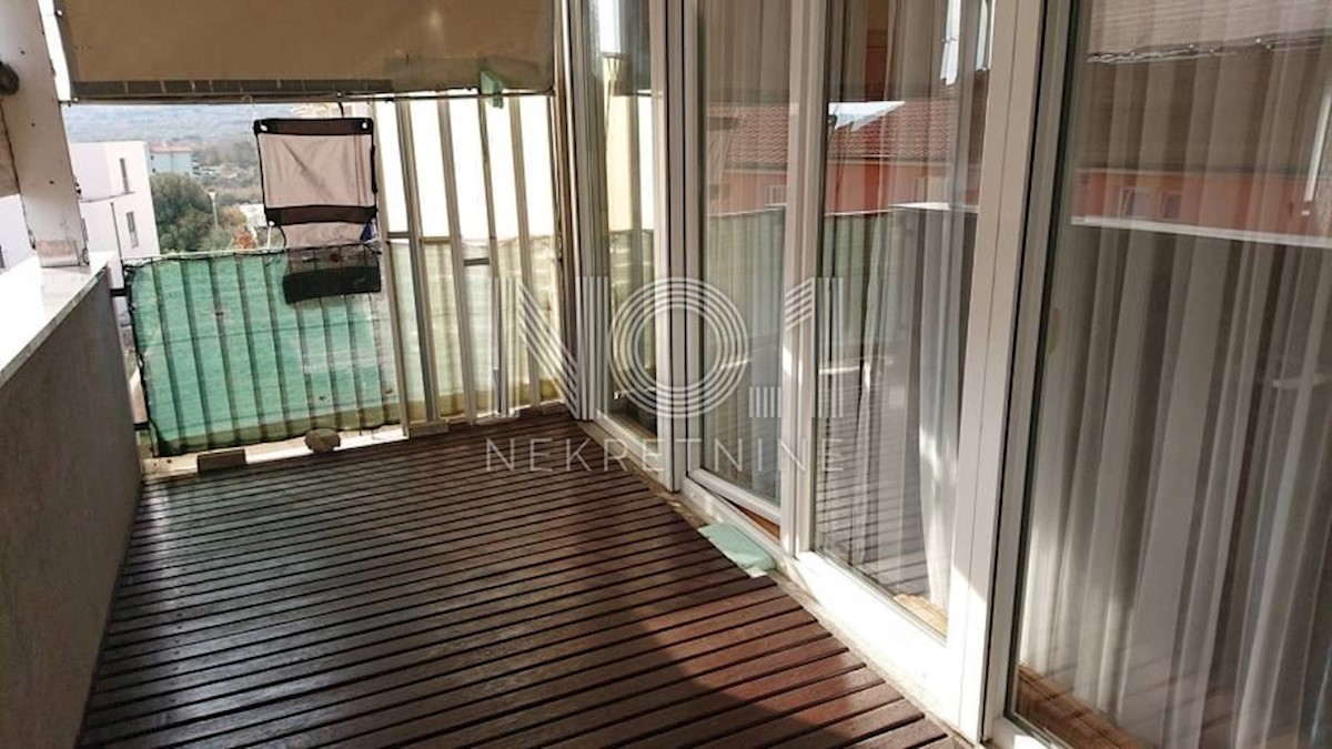 Krk - prodaja apartma v lepi vili