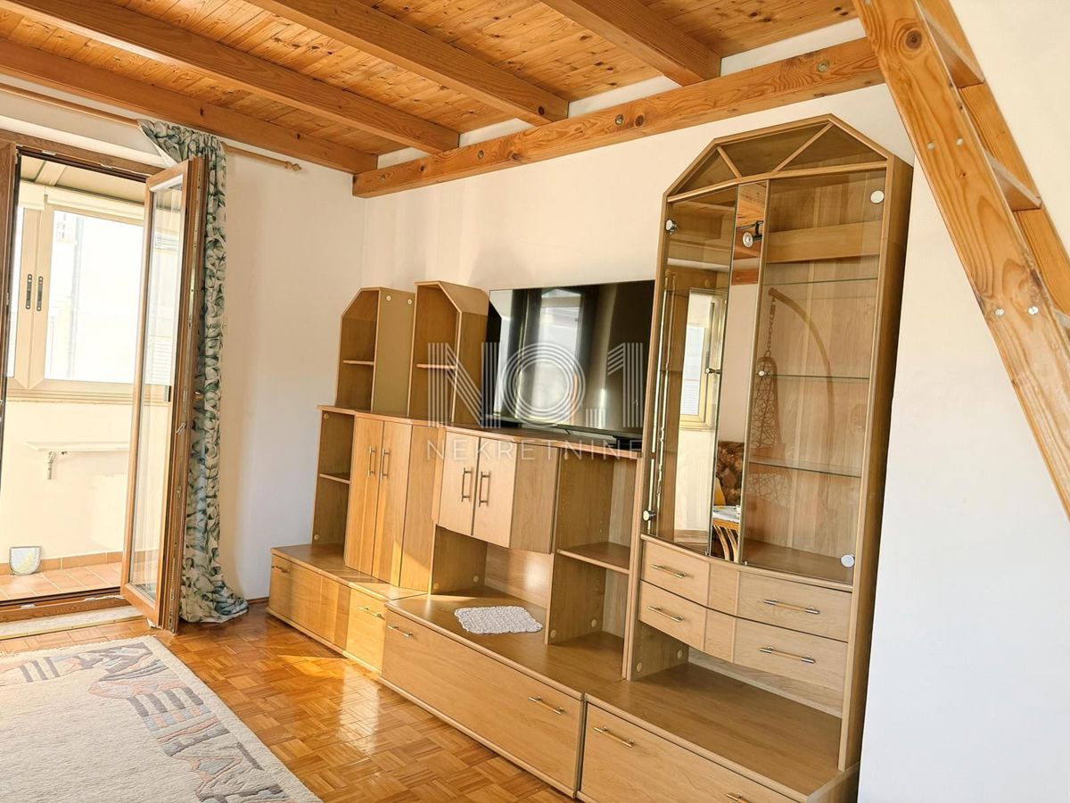 Crikvenica - prodamo stanovanje z galerijo