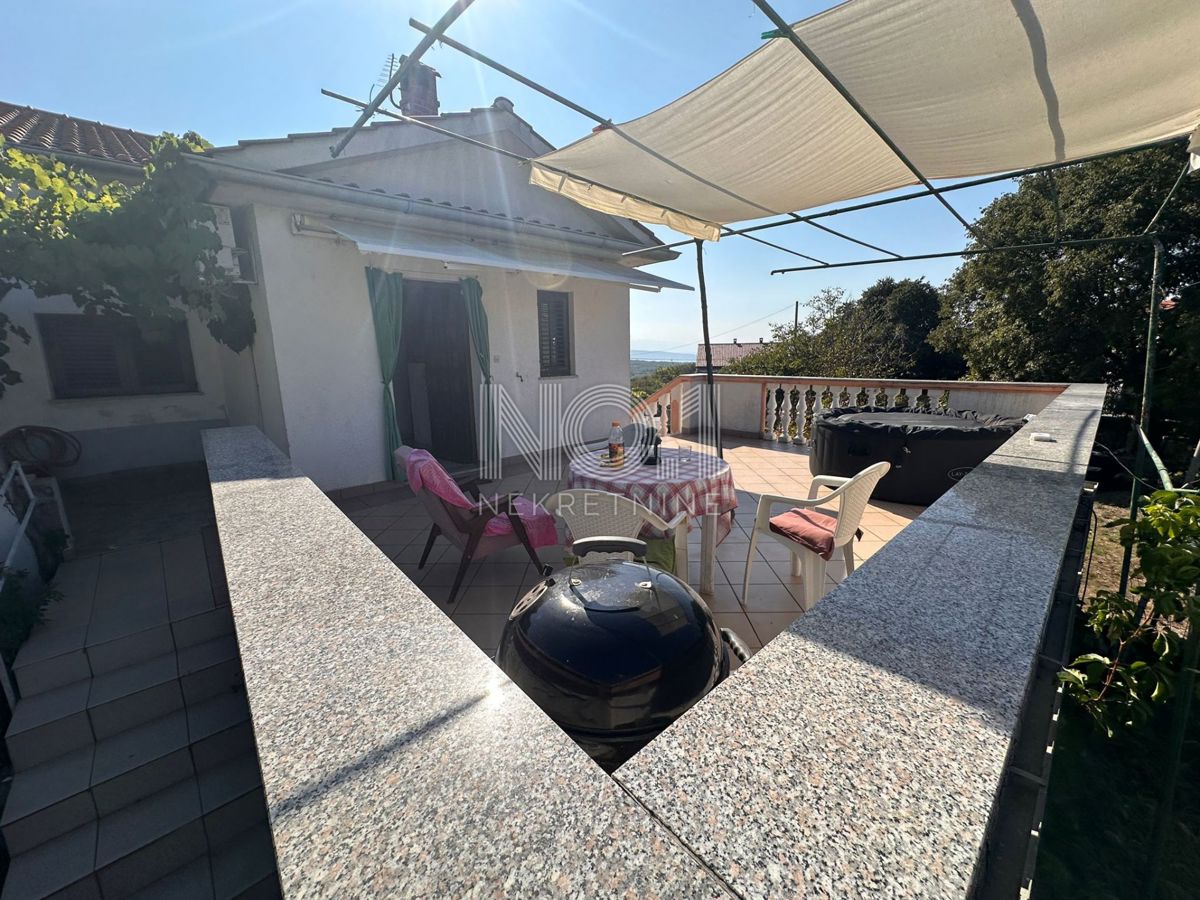 Hiša Vrh, Krk, 170m2
