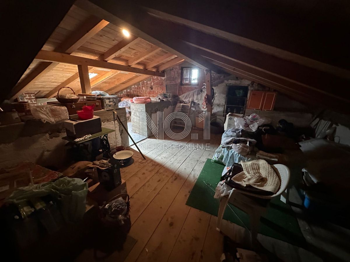 Hiša Vrh, Krk, 170m2