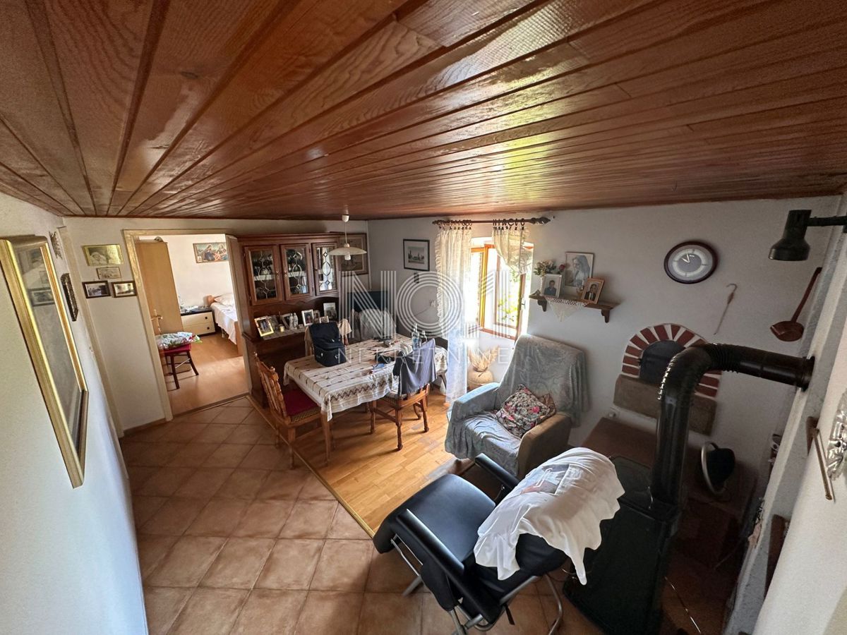 Hiša Vrh, Krk, 170m2