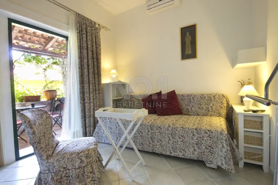 Mali Lošinj - prodaja apartmajev za investicijo