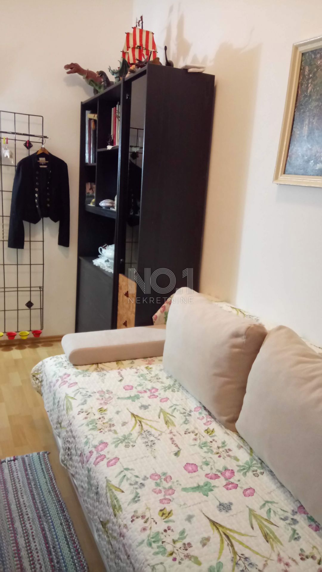 Center - prodamo stanovanje na odlični lokaciji