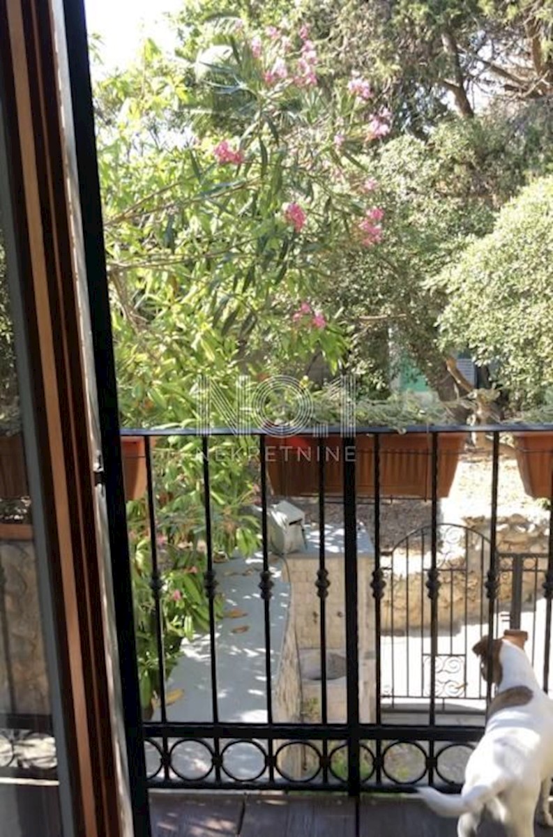 Hiša Mali Lošinj, 160m2