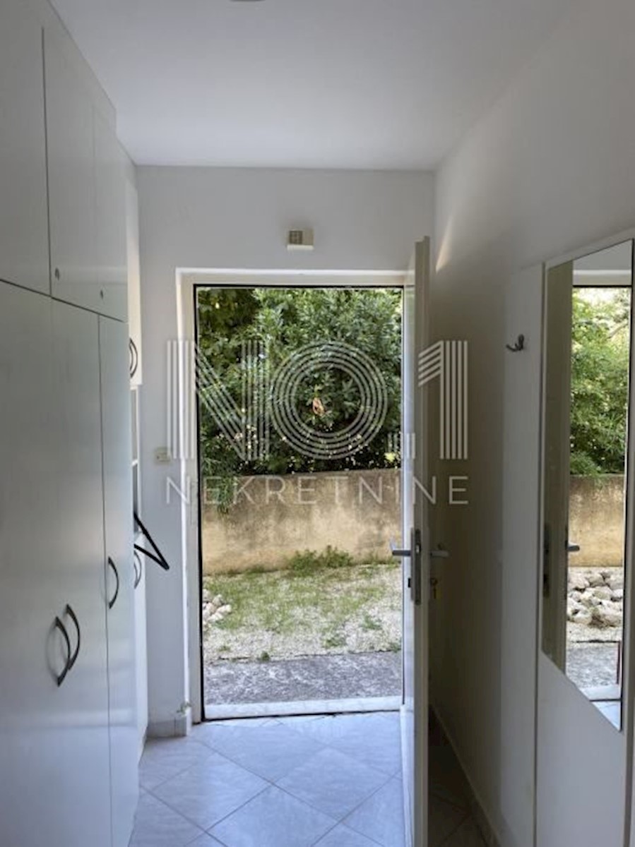 Rab, Barbat - Apartment near the sea