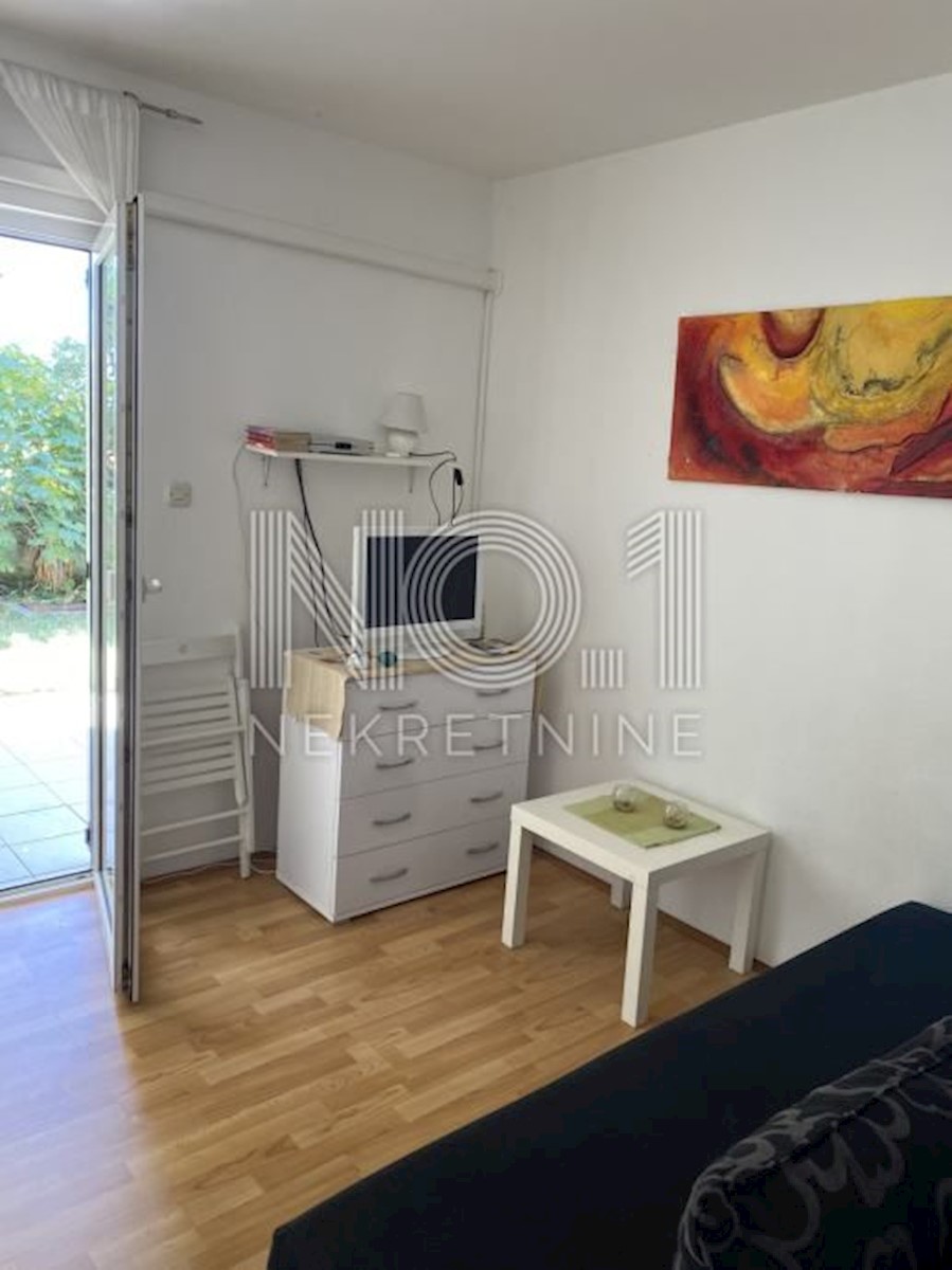 Rab, Barbat - Apartment near the sea