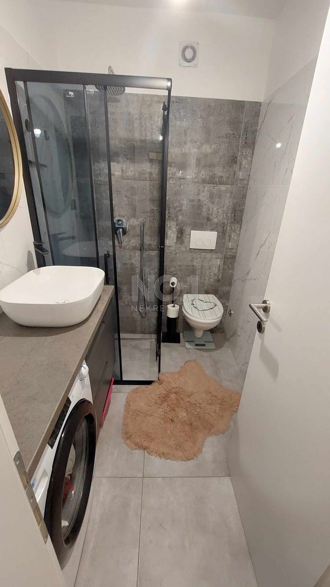 Rovinj - prodaja enosobnega stanovanja v centru
