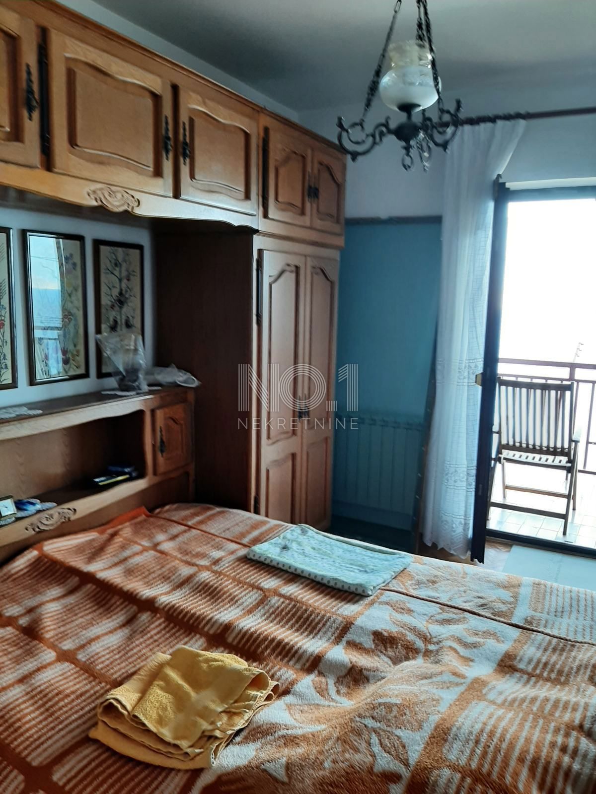 Senj - družinska hiša s pogledom na morje