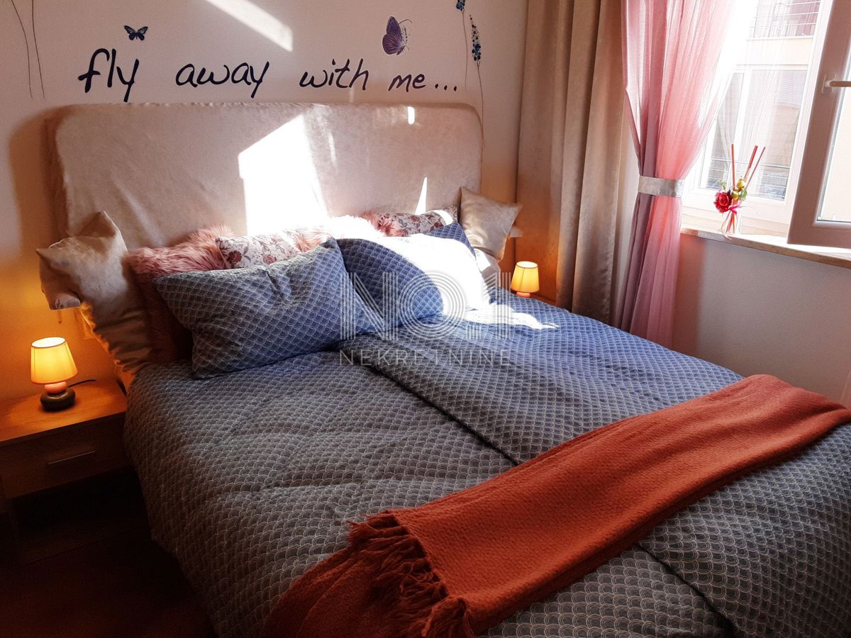 Rovinj - prodamo enosobno stanovanje