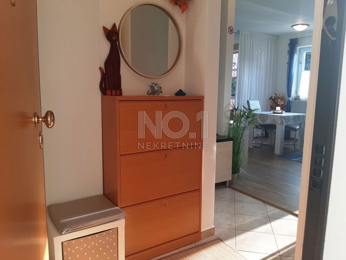Rovinj - prodamo enosobno stanovanje