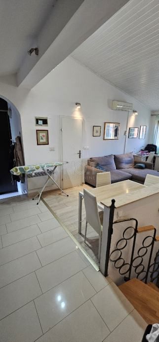 Mali lošinj - Hiša na odlični lokaciji