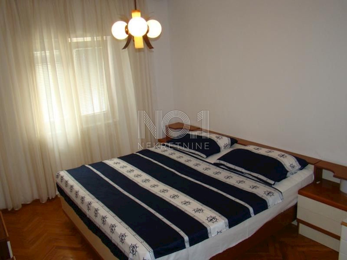 Pag - vrhunski apartma tik ob morju