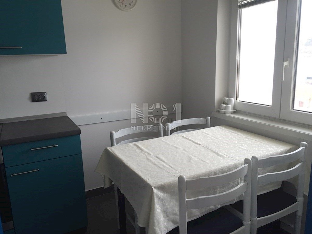 Pag - vrhunski apartma tik ob morju