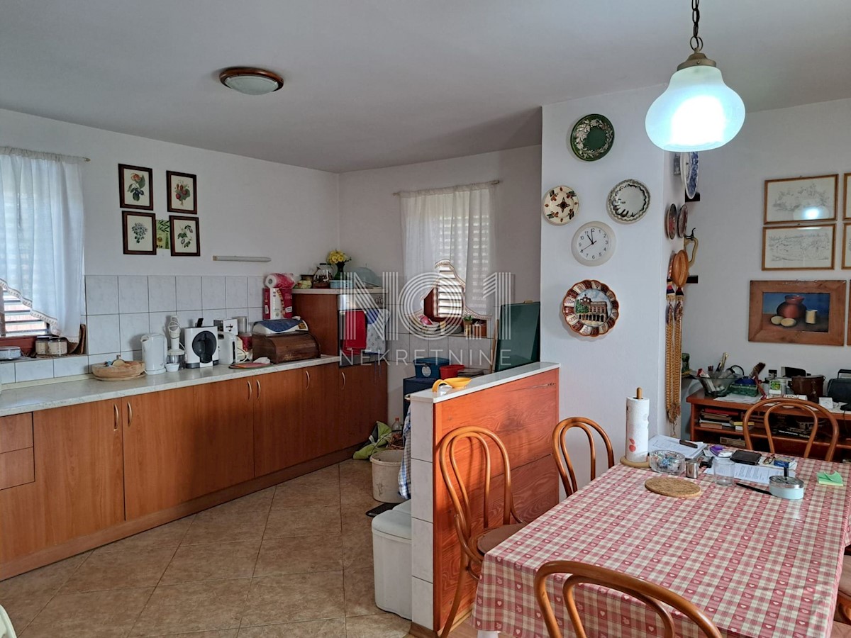 Hiša Vukova Gorica, Netretić, 113m2