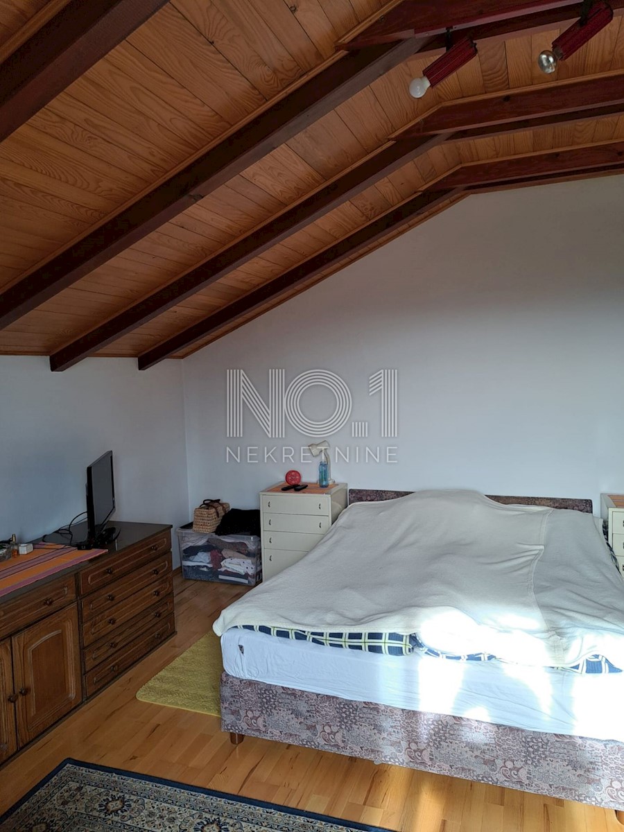 Hiša Vukova Gorica, Netretić, 113m2