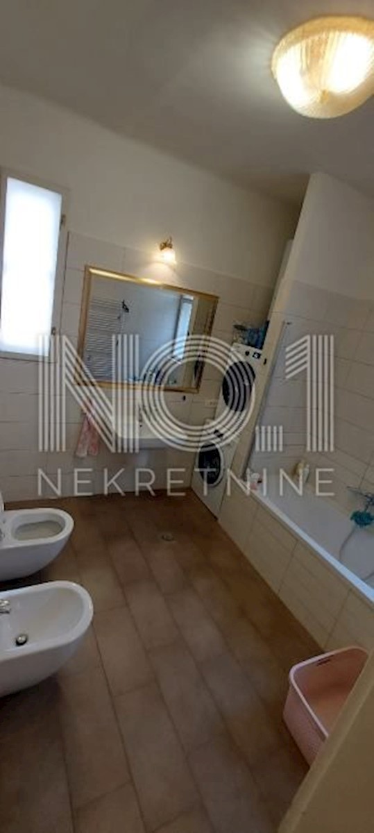 Pećine - prodaja apartmaja s pogledom na morje