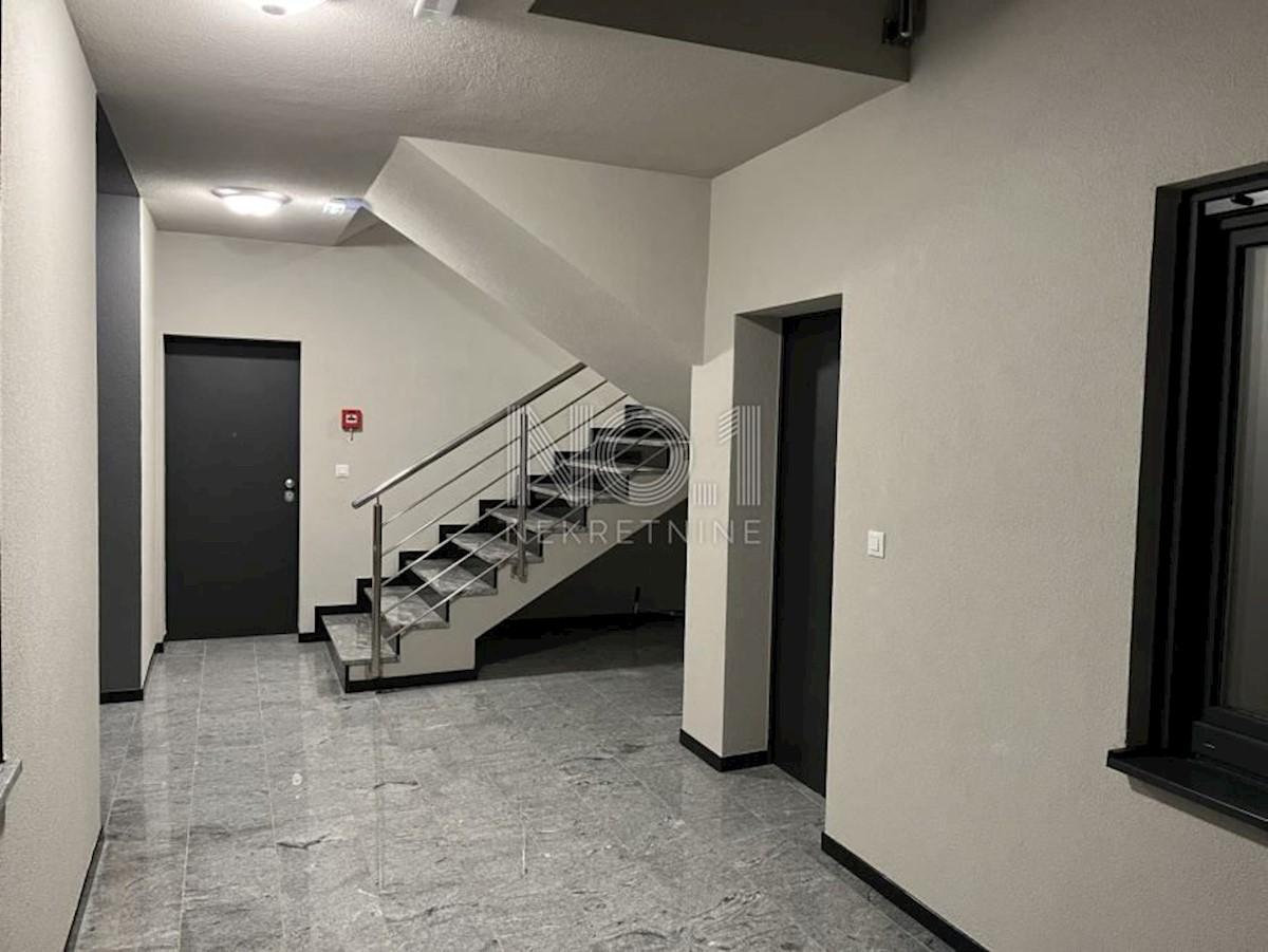 Povljana - prodaja apartma v novogradnji, 100 m od morja!