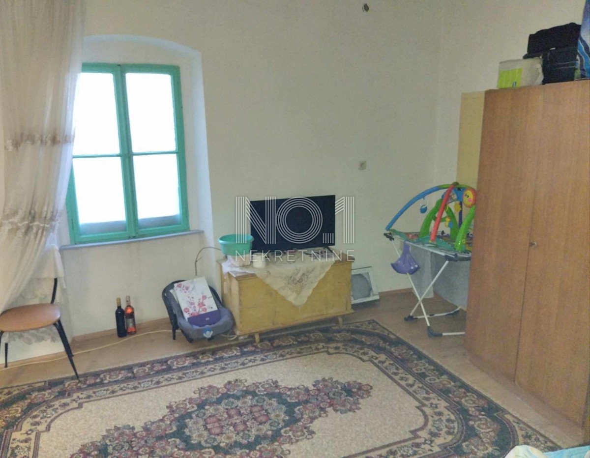 Motovun - hiša v samem centru
