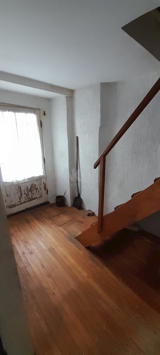 Hiša Sunger, Mrkopalj, 170m2